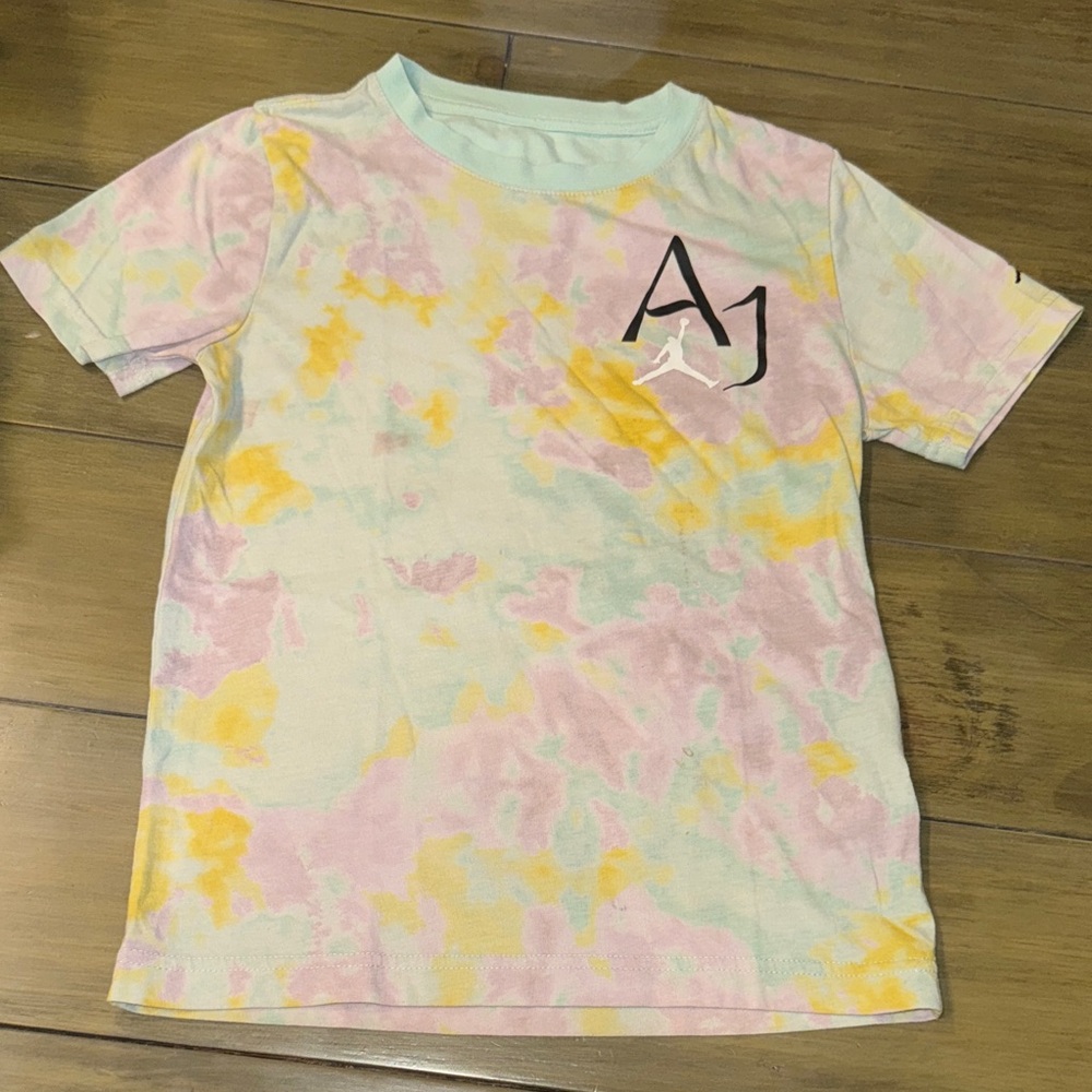 Jordan Kids Tie-Dye T-Shirt size small